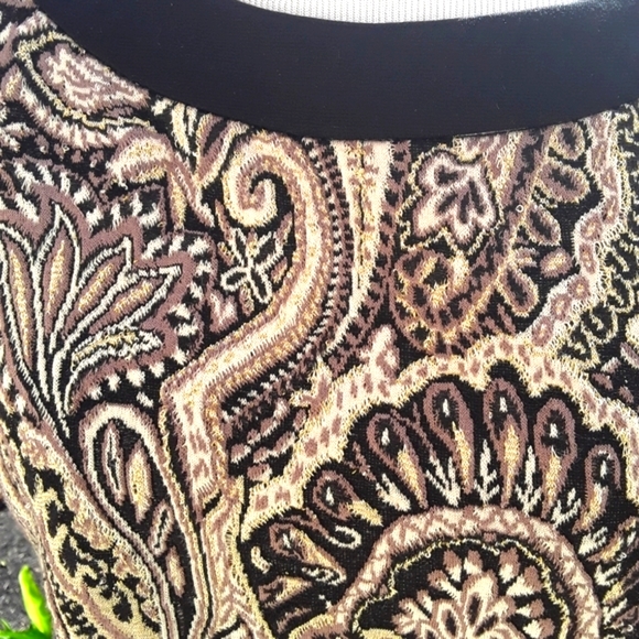 ECI NY BROCADE PAISLEY BLK/GOLD CROP TOP SZ L - Picture 3 of 6